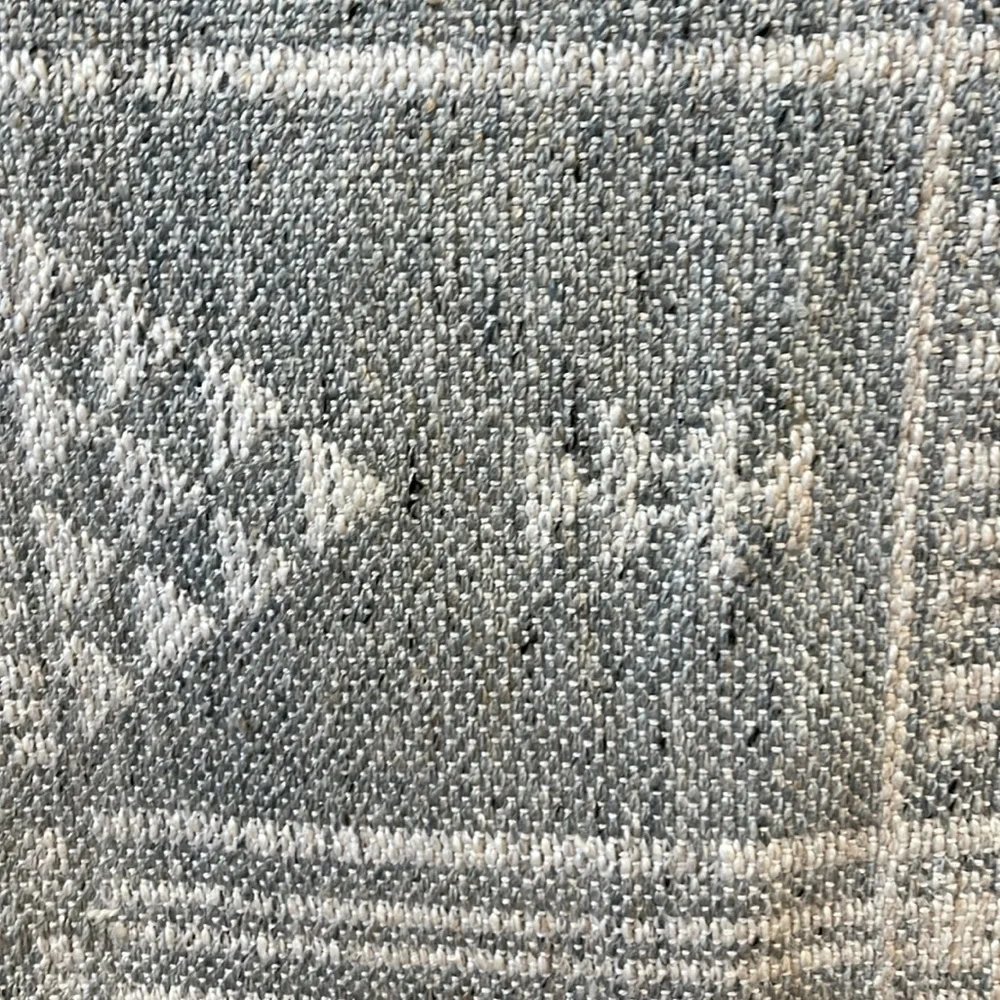 Pottery Barn Flatweave Tasseled Rug 19